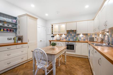 157 New Road, Ascot, SL5 8QA