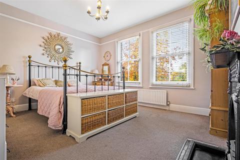 157 New Road, Ascot, SL5 8QA