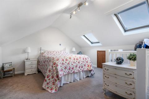 157 New Road, Ascot, SL5 8QA