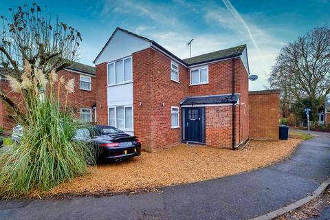 4 bedroom semi-detached house for sale, Cordons Close, Chalfont St Peter SL9