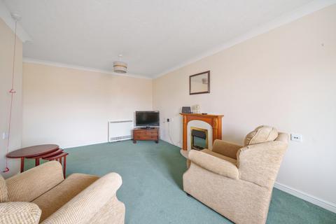 1 bedroom flat for sale, Moores Court, Jermyn Street, Sleaford, Lincolnshire, NG34