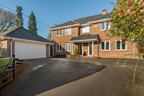 4 bedroom detached house for sale, Junction Road, Alderbury, Salisbury, Wiltshire