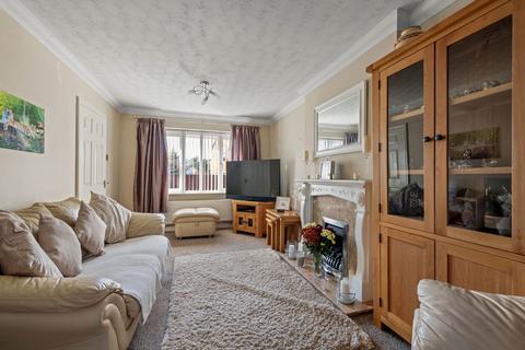 3 bedroom detached house for sale, Regency Gardens, Grantham NG31