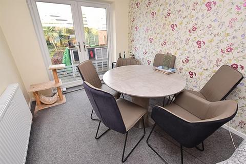 15 Landeck Avenue, Grimsby, DN34 4PR