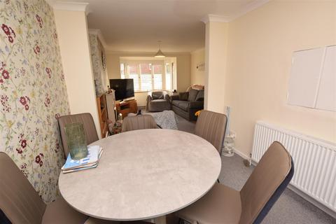 15 Landeck Avenue, Grimsby, DN34 4PR