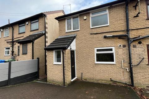 2 bedroom mews for sale, Milton View, Wood Bank Terrace, Mossley, Ashton Under Lyne OL5