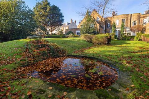 3 bedroom apartment for sale, Mattock Lane, Ealing, London, W5