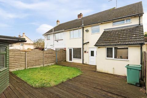 28 Clivedale Road, Woodley, Reading, RG5 3RD