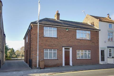 3 bedroom end of terrace house for sale, Market Place, South Cave