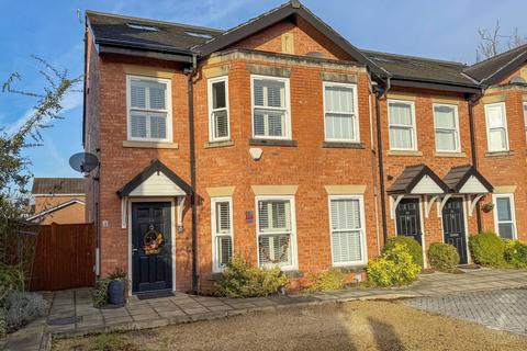 4 bedroom semi-detached house for sale, Ladybridge Road, Cheadle SK8