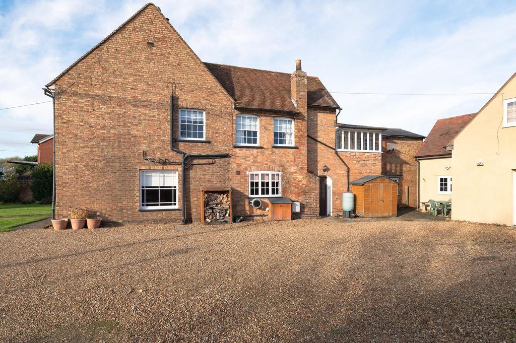 Side View to Annexe Entrance