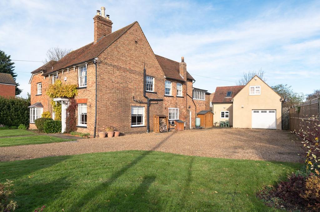 The Manor House   Side View to Garage Building