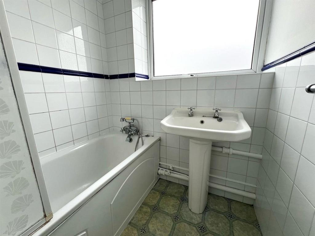 Bathroom.jpeg