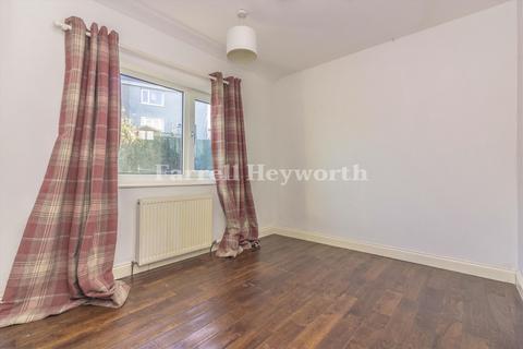 13 Wensley Drive, Lancaster, LA1 2JA