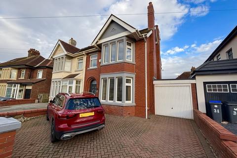 4 bedroom semi-detached house for sale, Wilvere Drive, Norbreck FY5