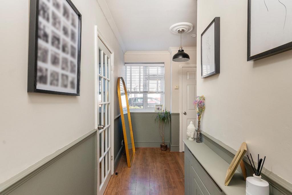5 C6 RSL - Hallway A.jpg