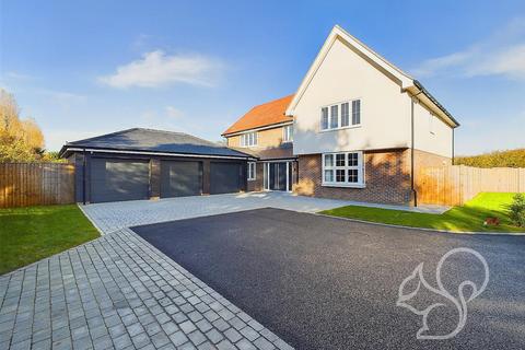 4 bedroom detached house for sale, Hunters Grove, Felsted