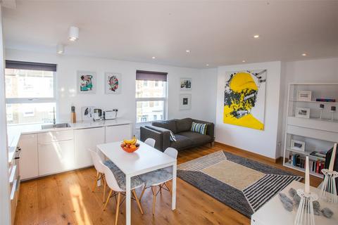 2 bedroom flat for sale, Limes Grove, Lewisham, London, SE13