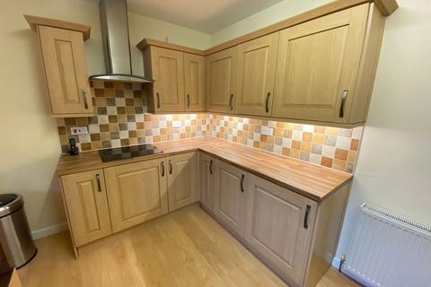8 Sholver Lane, Oldham, OL1 4NT