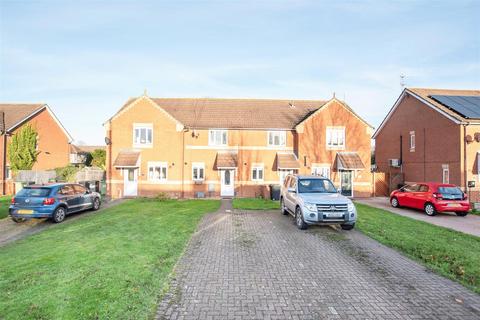 2 bedroom house for sale, Cromer Road, Finedon, Wellingborough