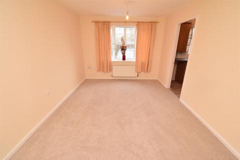 2 bedroom apartment to rent, Moorcroft, Ossett WF5