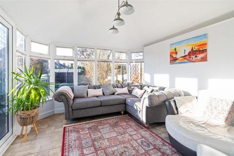 41 Damson Lane, Solihull, B91 2RF
