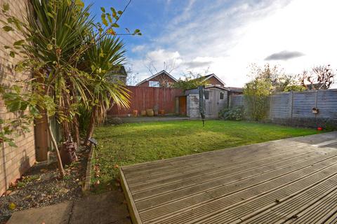 6 Catlow Close, Raunds, Wellingborough, NN9 6SA