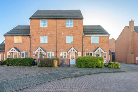 3 bedroom terraced house for sale, Kedleston Road, Grantham NG31