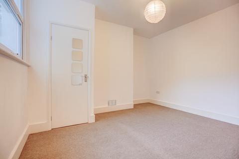 1 bedroom flat to rent, Hova Villas, Hove, BN3