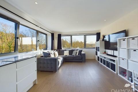 2 bedroom apartment for sale, Regent House, Brentwood