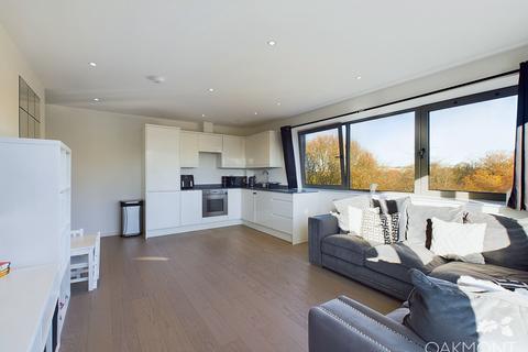 2 bedroom apartment for sale, Regent House, Brentwood