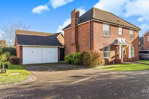 4 bedroom detached house for sale, Oak Way, Sutton Coldfield, Birmingham, B76