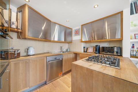 2 bedroom flat for sale, Brading Road, SW2