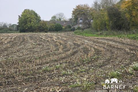 Land for sale, Wootton Bassett, Swindon SN4