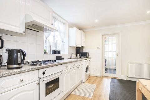 1 bedroom maisonette for sale, Boundary Road, London SW19