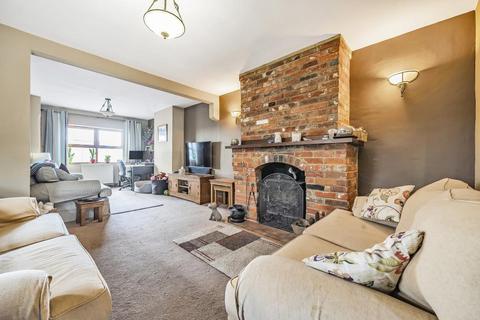 4 bedroom semi-detached house for sale, Wokingham,  Berkshire,  RG40