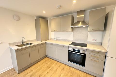 2 bedroom flat to rent, Squire Street, Glasgow G14