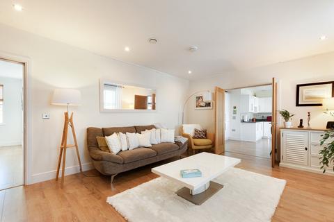 2 bedroom apartment for sale, Upper Wickham Lane, Welling, DA16