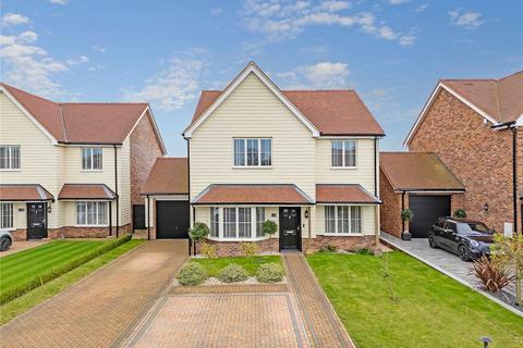 4 bedroom detached house for sale, Little Ridings Lane, Ingatestone, Essex, CM4