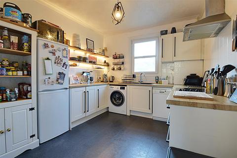 2 bedroom maisonette for sale, Linden Road, Bexhill-On-Sea