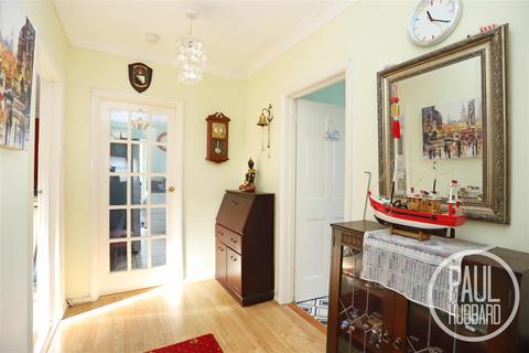 3 bedroom detached bungalow for sale, Gorleston Road, Oulton, NR32