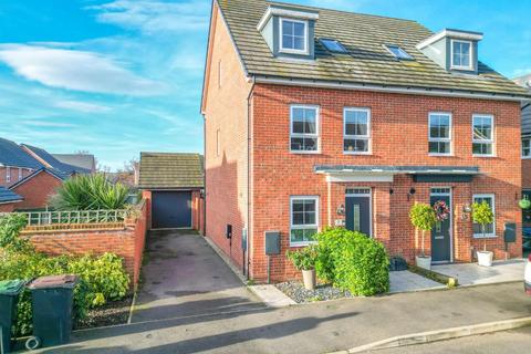 4 bedroom semi-detached house for sale, Dovecote Drive, Weddington