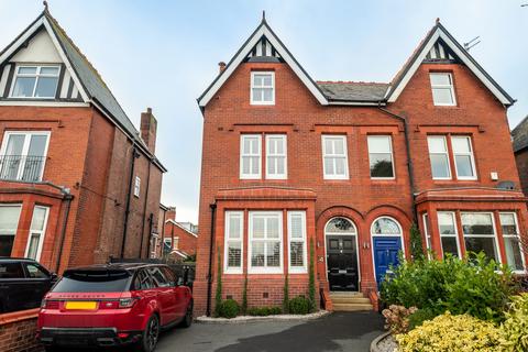 5 bedroom semi-detached house for sale, Fairlawn Road, Lytham St. Annes, FY8