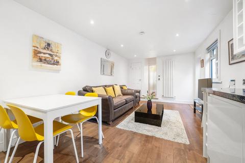 2 bedroom flat for sale, Concanon Road, SW2