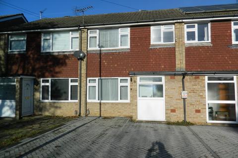 3 bedroom terraced house to rent, Parkview Chase, Burnham SL1