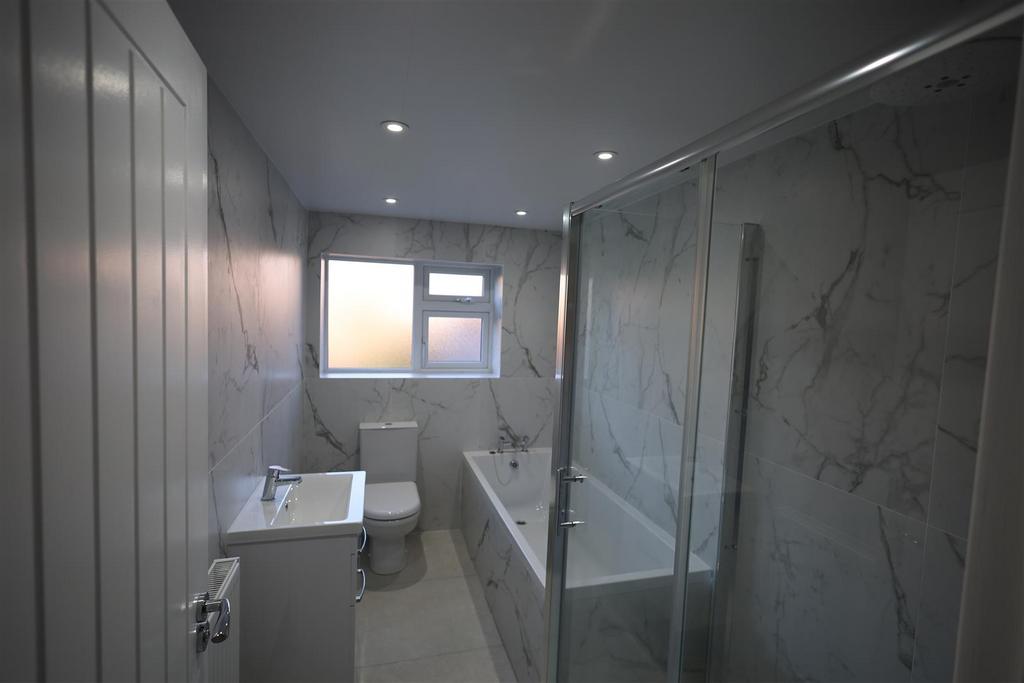 Ground Floor Bathroom