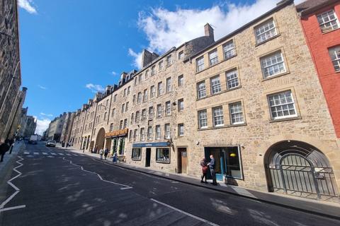 2 bedroom flat to rent, Canongate, Old Town, Edinburgh, EH8