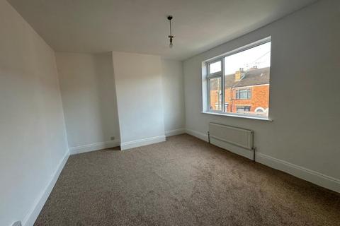 3 bedroom terraced house for sale, Drake Street, Gainsborough