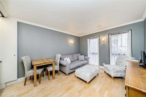 1 bedroom flat to rent, Craven Street, London WC2N