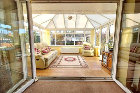 2 bedroom detached bungalow for sale, The Grove, Stourport-On-Severn